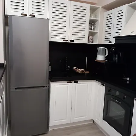 Apartment Private In White Rock Castle *